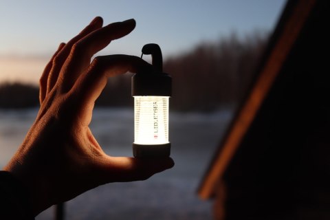 Latarka Ledlenser ML4 camping Warm Latarka Ledlenser ML4 camping Warm