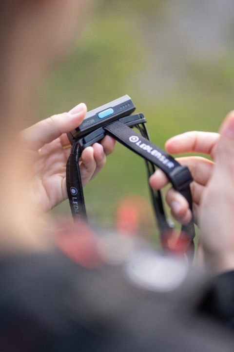 Latarka Ledlenser Neo 9R Blue Latarka Ledlenser Neo 9R Blue