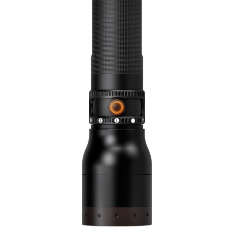 Latarka Ledlenser P17R core Latarka Ledlenser P17R core