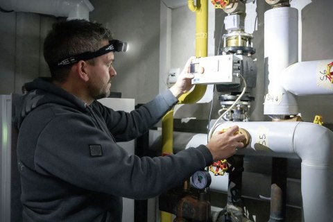 Latarka czołowa LED Ansmann HD450FRS, 450 lm, aku Latarka czołowa LED Ansmann HD450FRS, 450 lm, aku